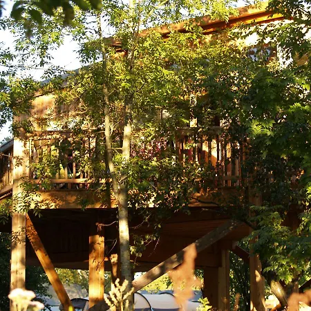 Cosycamp Resort 4*